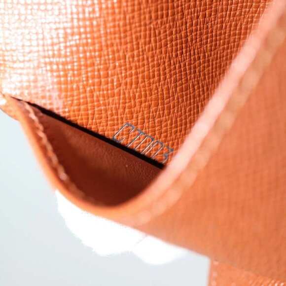 LOUIS VUITTON Monogram Multicles6 Key Case - Picture 10 of 15